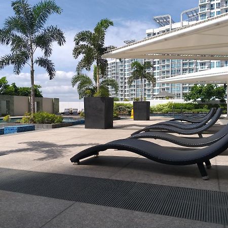 Mactan Newtown With Sun Set And Garden View Aparthotel Cebu Εξωτερικό φωτογραφία