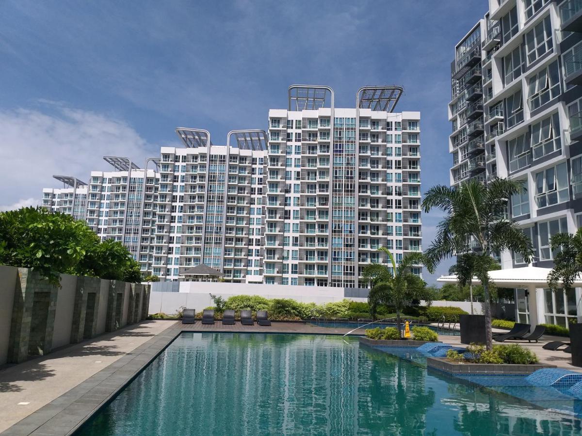 Mactan Newtown With Sun Set And Garden View Aparthotel Cebu Εξωτερικό φωτογραφία
