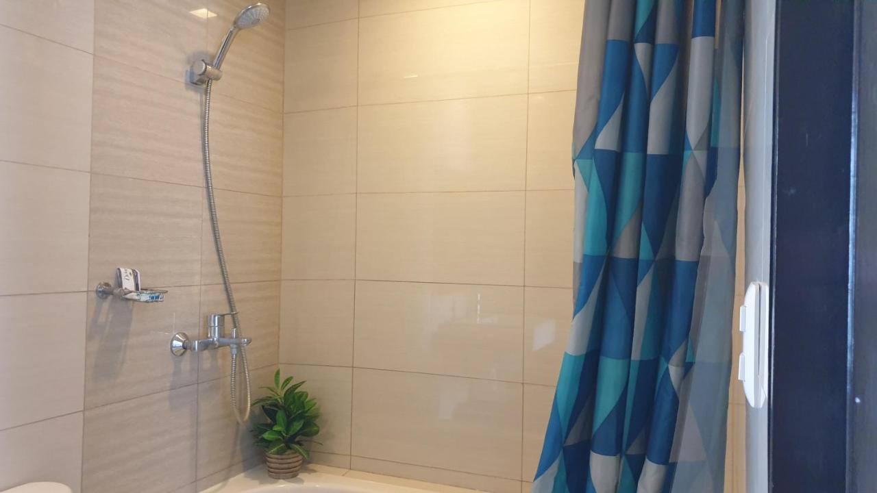 Mactan Newtown With Sun Set And Garden View Aparthotel Cebu Εξωτερικό φωτογραφία