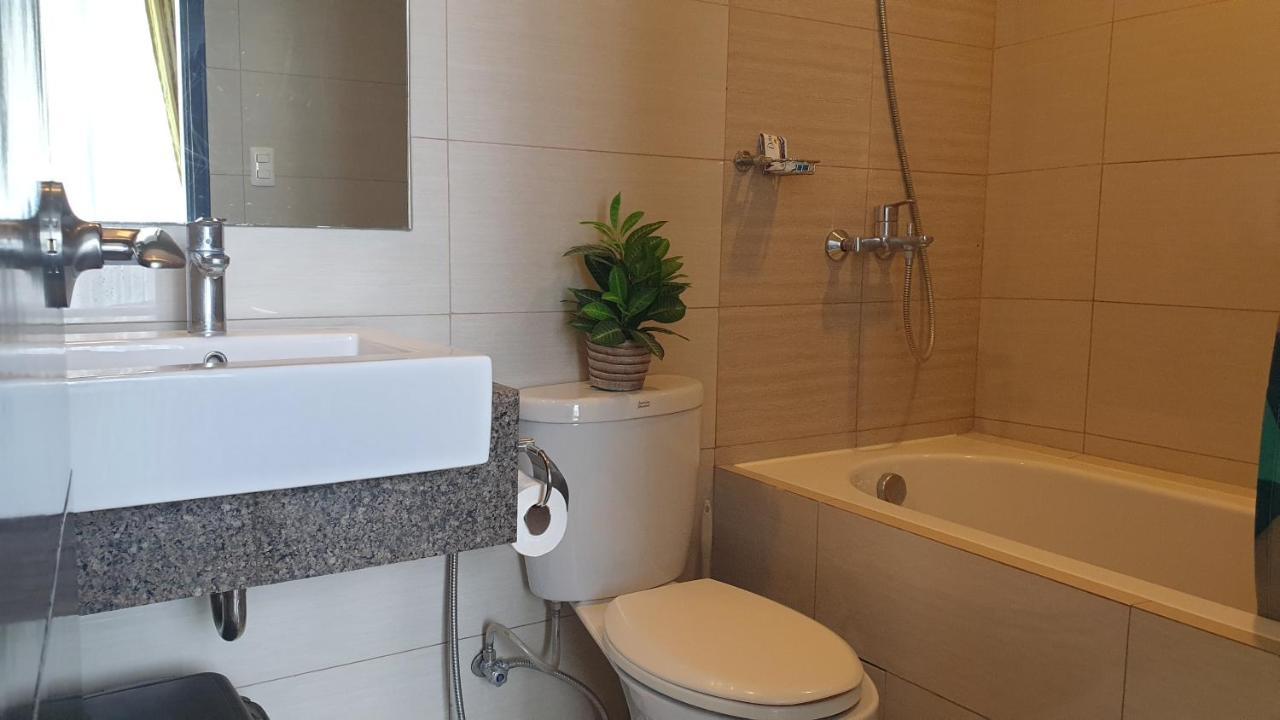 Mactan Newtown With Sun Set And Garden View Aparthotel Cebu Εξωτερικό φωτογραφία